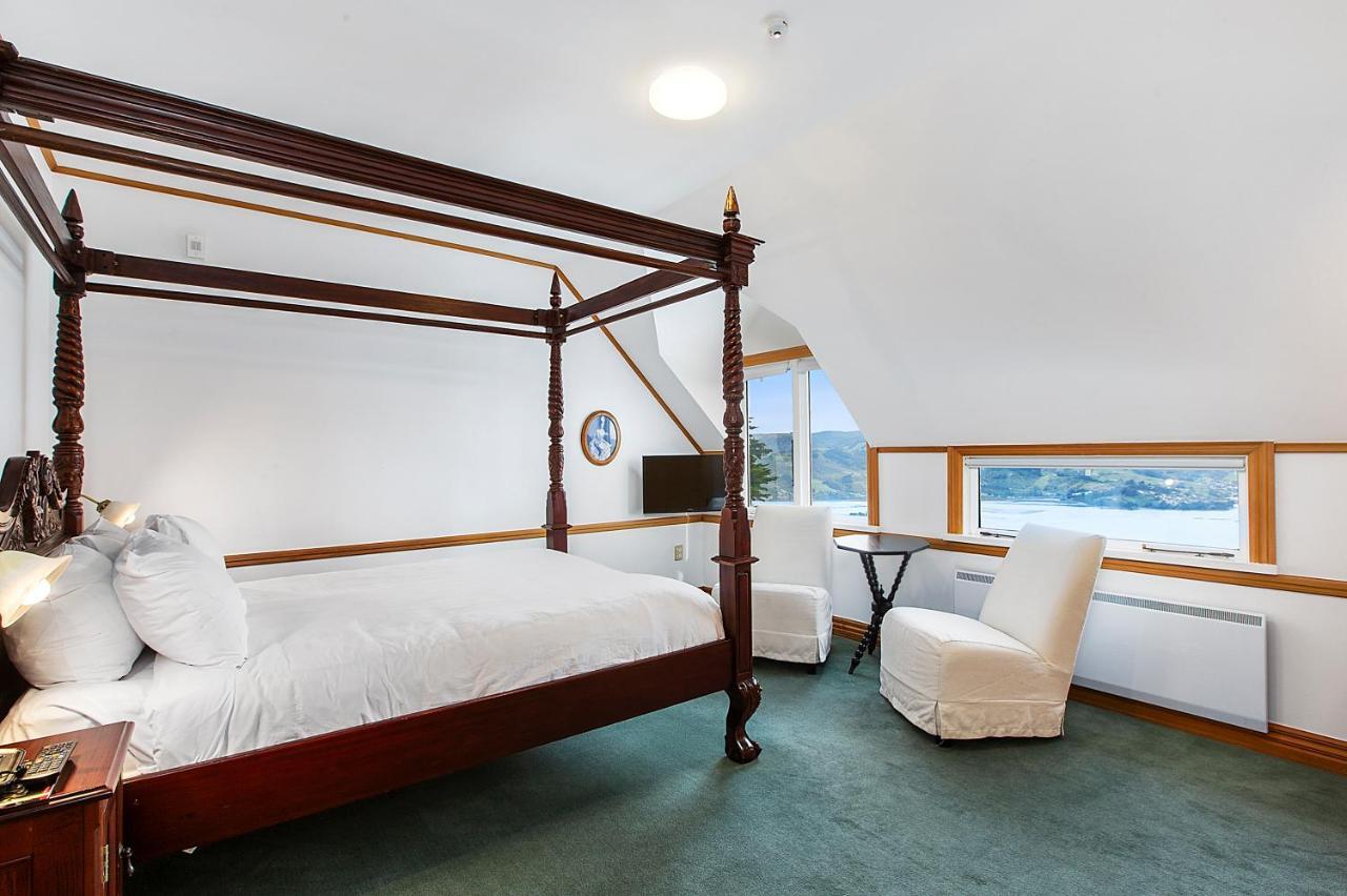 Larnach Lodge & Stable Stay Dunedin Eksteriør billede